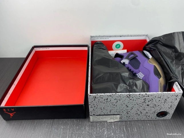 One Kick Jordan and LN4 Family) 766296 Retro 4 Purple (Friends Travis Scott 0713
